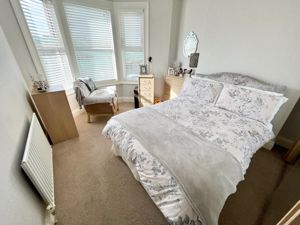 Bedroom - click for photo gallery
